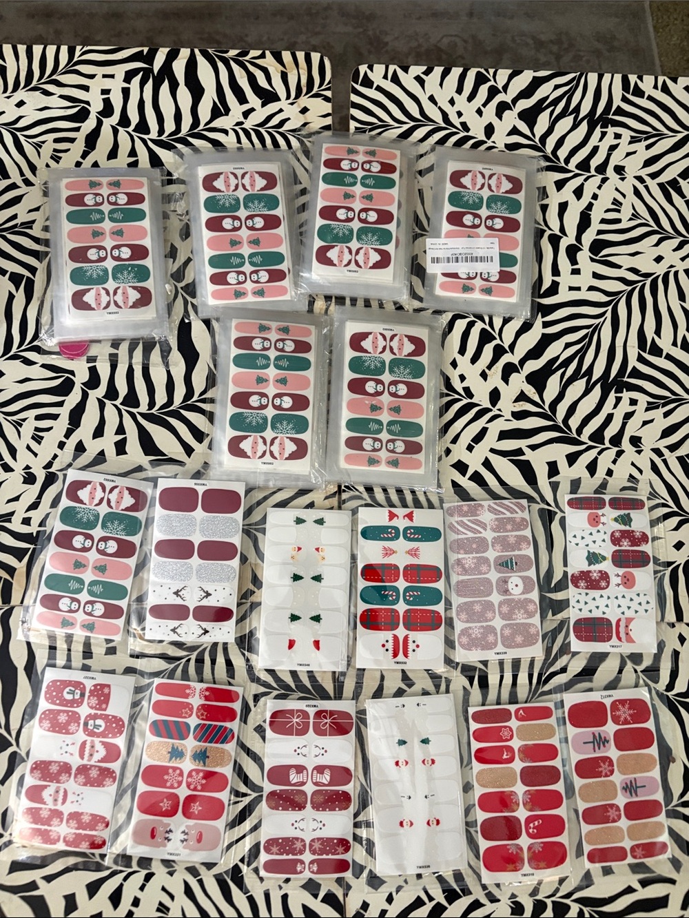 Set of 7 Holiday Red & Green Nail Wraps - Pack of Assorted Designs